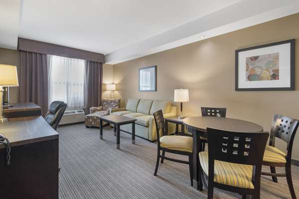  - Best Western Plus Moose Jaw Hotel