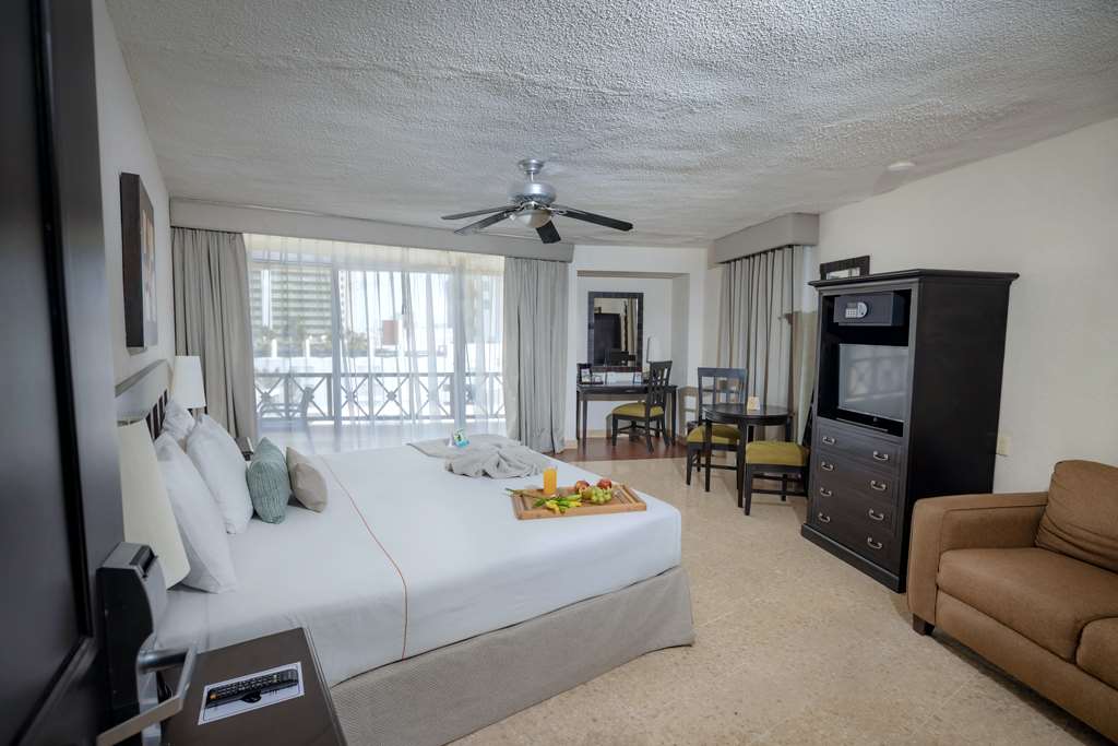 Best Western Hotel Posada Freeman Zona Dorada-guestroom-Guest Room,On-Site.jpg