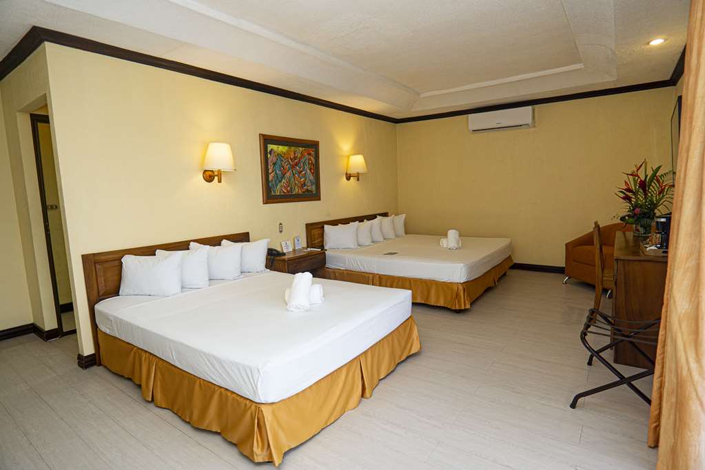 Best Western Hotel & Casino Kamuk-guestroom-Guest Room,On-Site.jpg