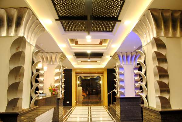 Indoor/Interior,On-Site,Lobby