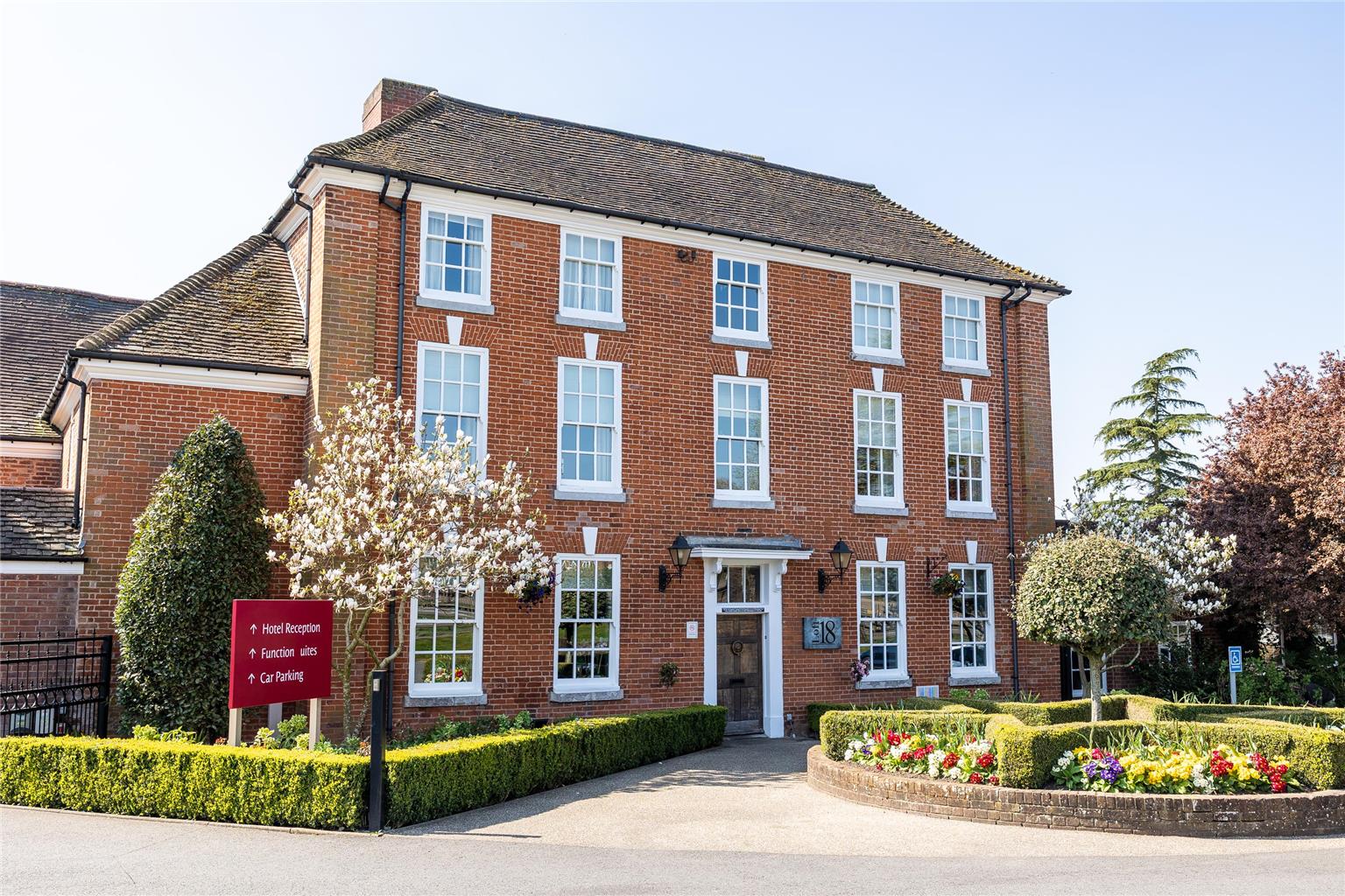 Best Western Windmill Village Hotel