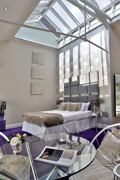 1 King Bed, Non-Smoking, Deluxe Room, Super King Bed, Skylight Window, Air-Conditioned, Annex Building