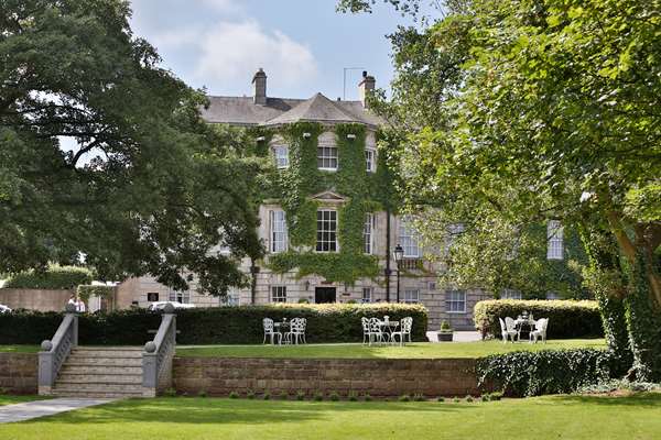 Aston Hall Hotel, BW Signature Collection
