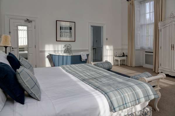 1 Double Bed, Non-Smoking, Deluxe Quality Room