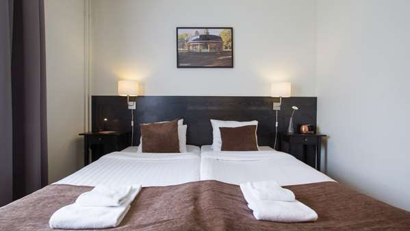Guest Room,Indoor/Interior,On-Site