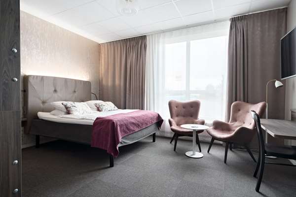 Guest Room,On-Site