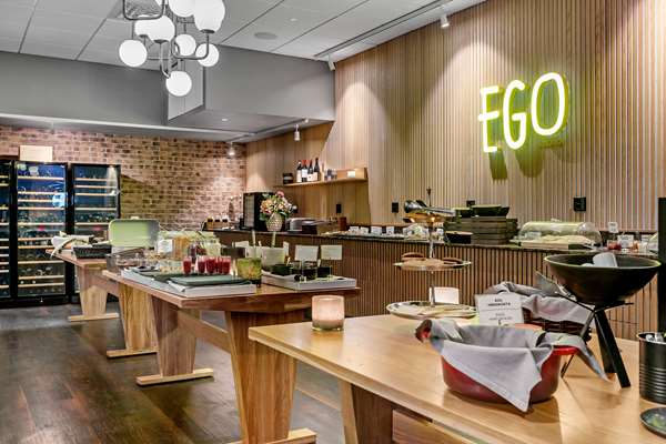 Dining,Dining Area,Breakfast,On-Site