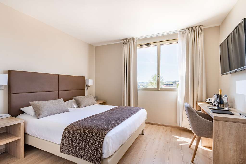 Best Western Hotel des Barolles - Lyon Sud-guestroom-Guest Room,On-Site.jpg