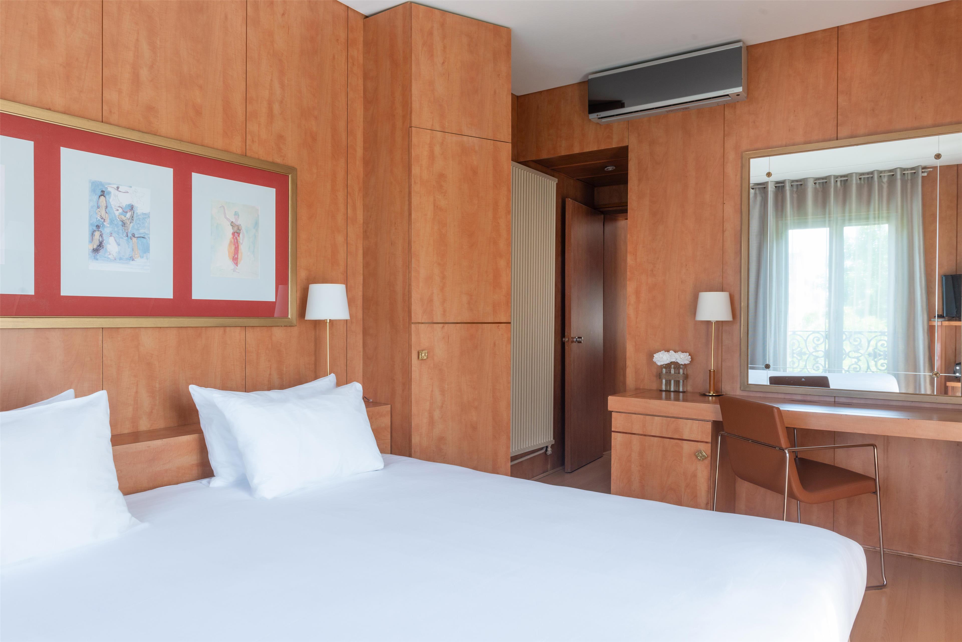 Best Western Hotel Ronceray Opera - Tap to explore photos