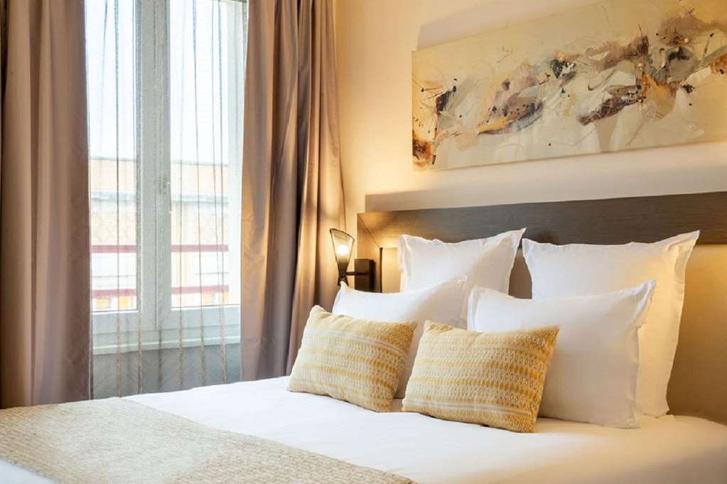 Best Western Plus Hotel Belfort Centre Gare-guestroom-Guest Room,On-Site.jpg