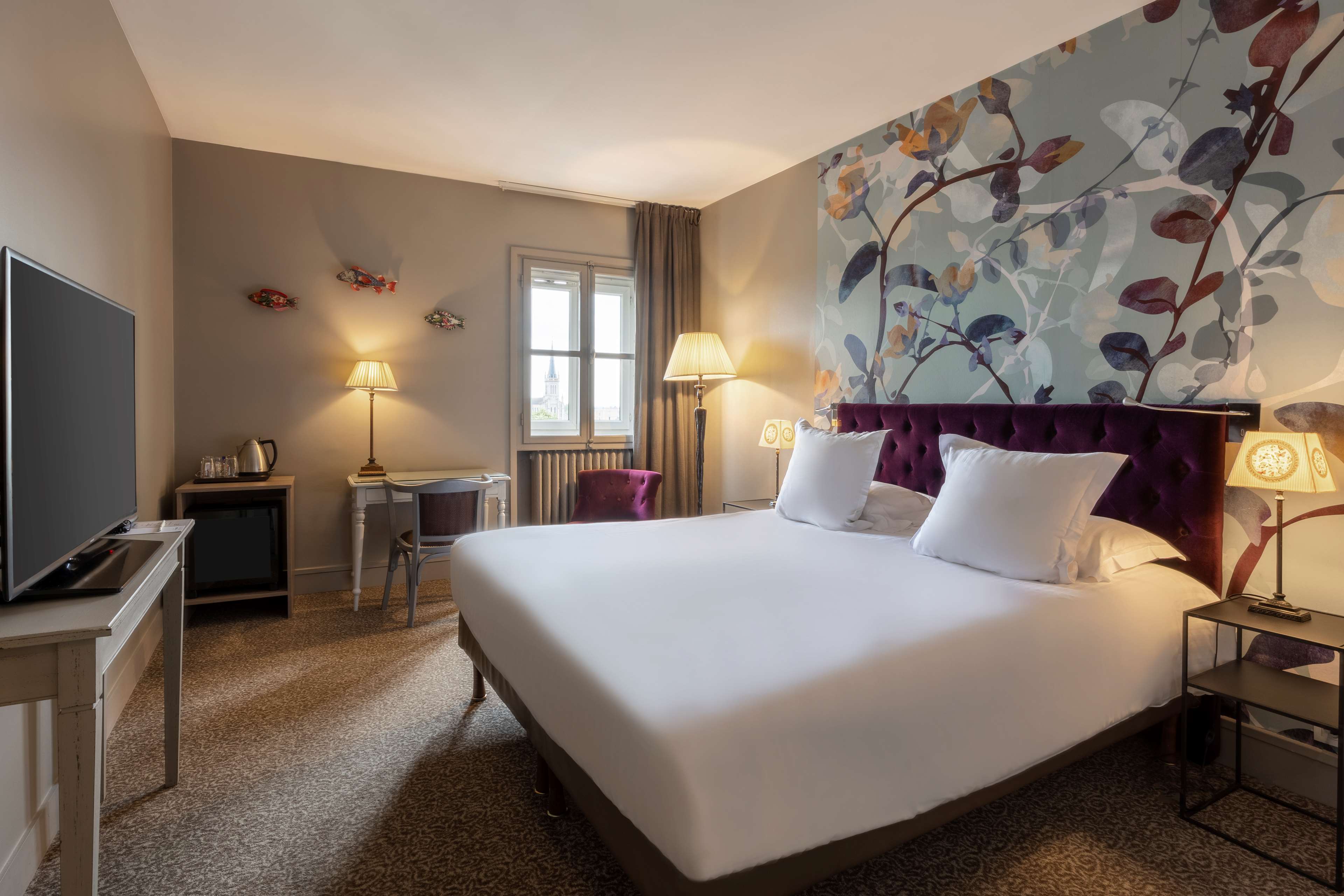 Best Western Plus Hotel d'Europe et d'Angleterre Room Type - 1 King Bed, Non-Smoking, Deluxe Room, River View, Twin On Request