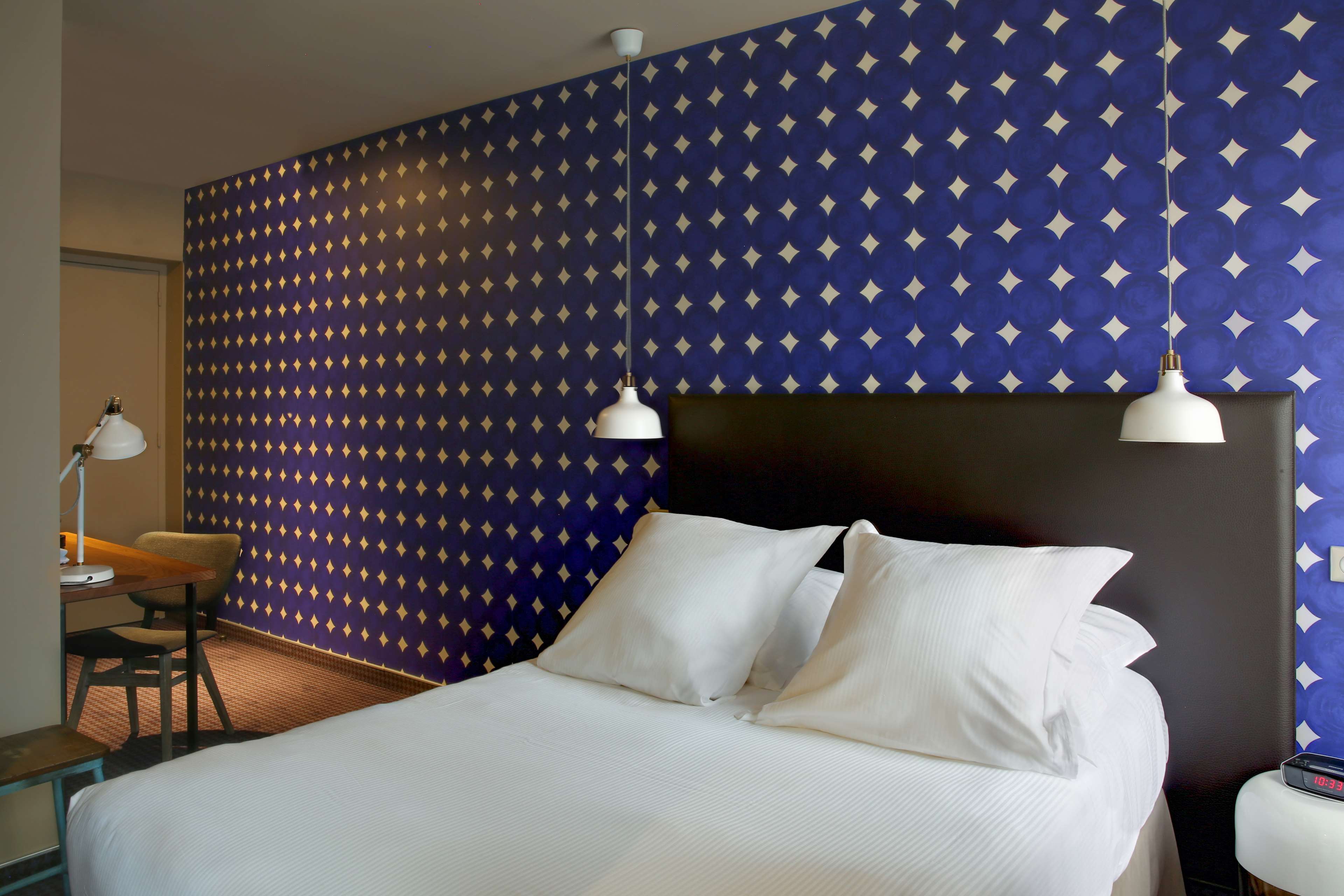 Best Western Citadelle Room Type - 1 Queen Bed, Non-Smoking, Classic Room, Twin Beds On Request
