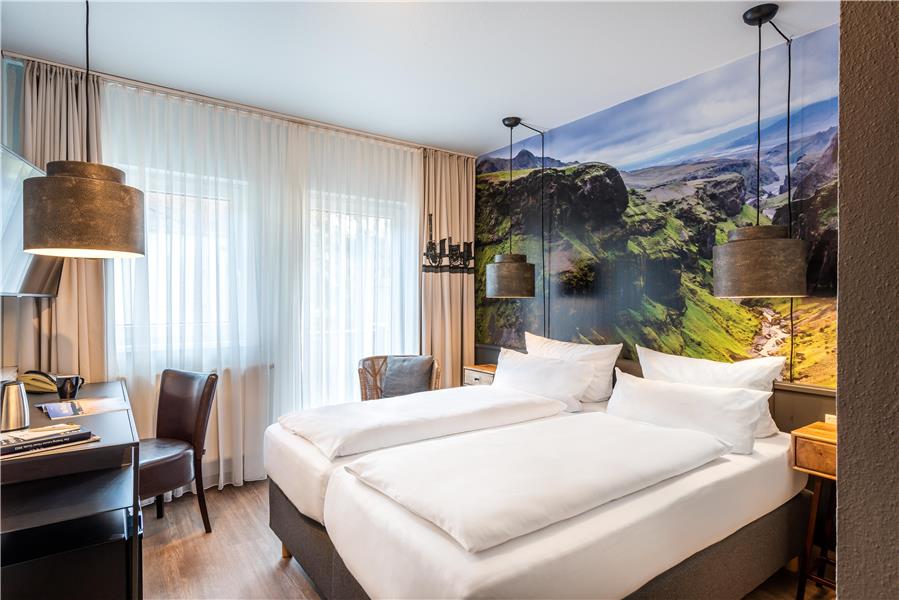 Guest Room,On-Site