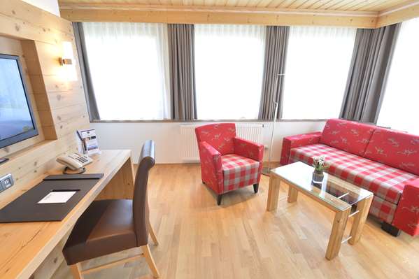 1 Double Bed, Deluxe Studio, Separate Annexe Building, Balcony Or Terrace, Sitting Area, Wood Floor, Free W-Lan, Full Breakfast