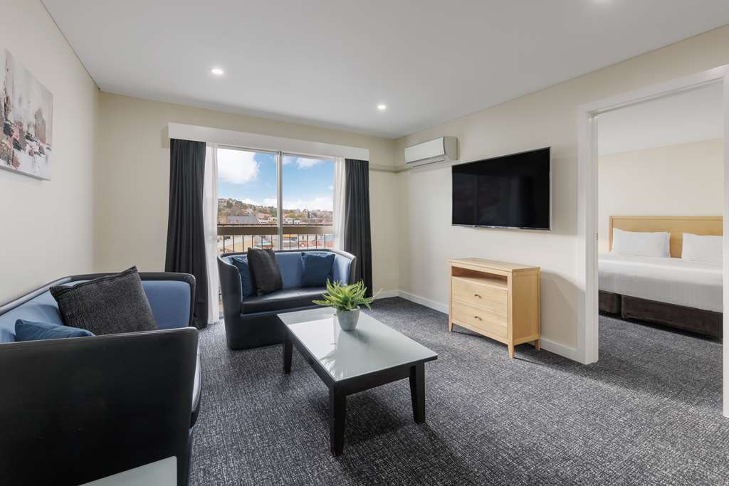 Best Western Hobart-guestroom-Guest Room,Suite,On-Site.jpg