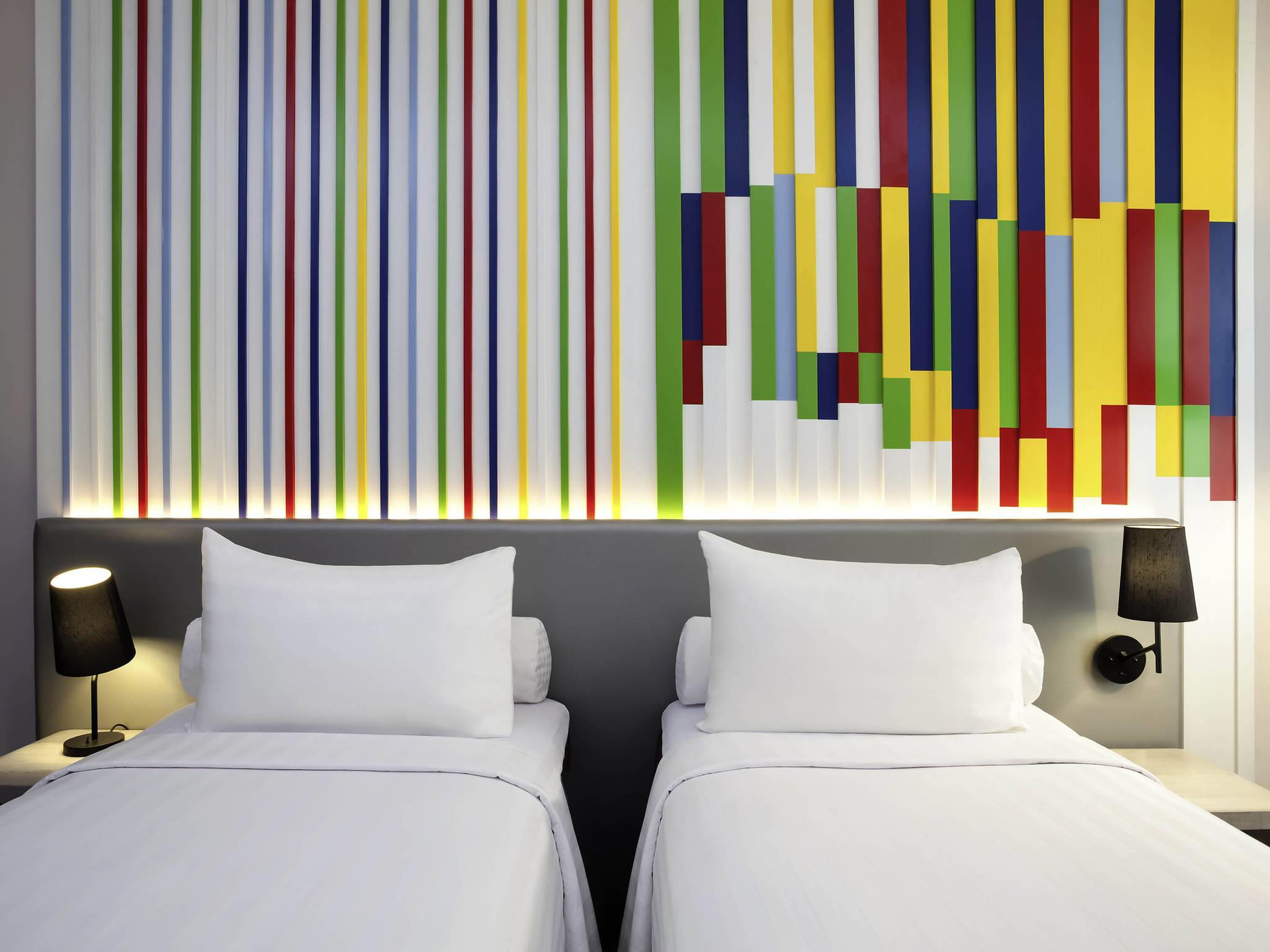 ibis Styles Jakarta Mangga Dua Square Room Type - Standard Room, 2 single beds