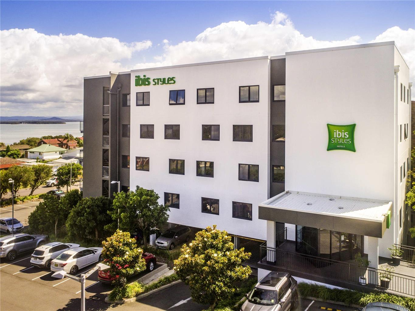 ibis Styles The Entrance