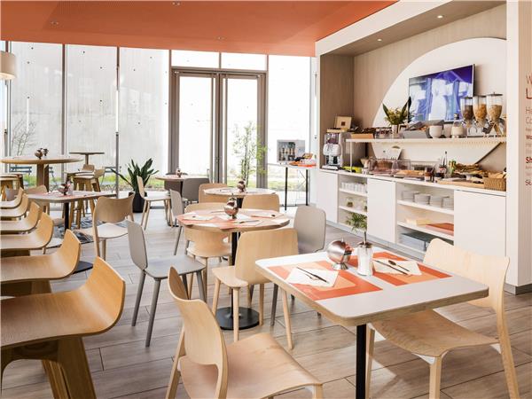 Aparthotel Adagio Access Paris Massy Gare TGV