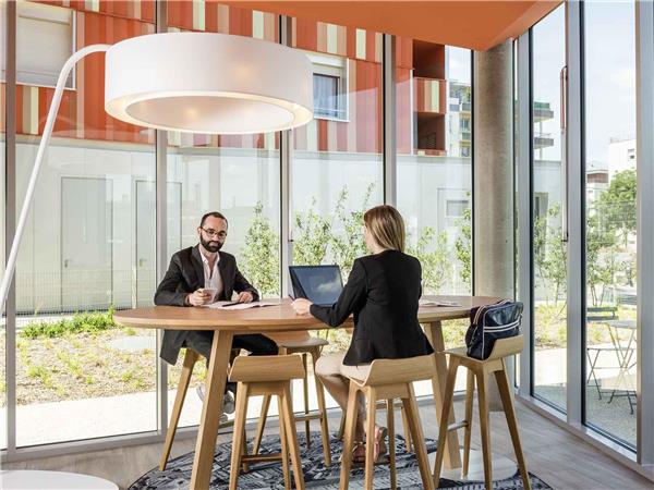 Aparthotel Adagio Access Paris Massy Gare TGV