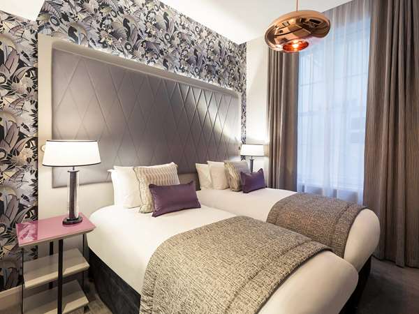 Guest Room,On-Site