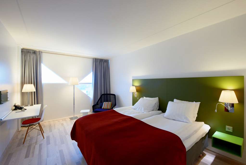 Scandic Victoria Tower-guestroom-Guest Room,Indoor/Interior.jpg