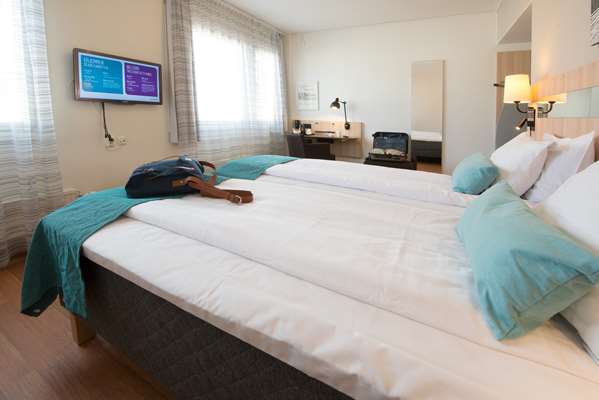 Guest Room,On-Site