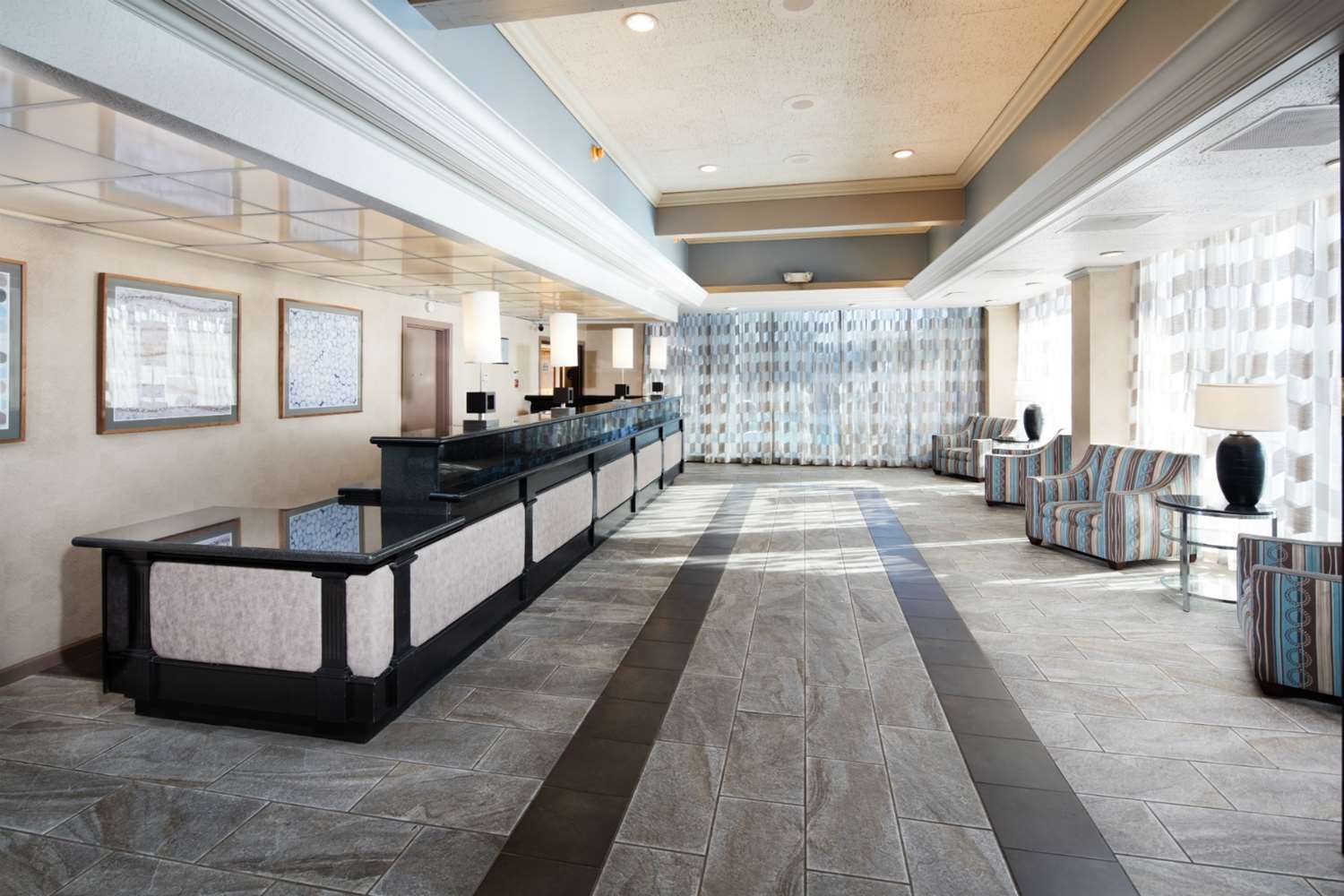 Red Lion Hotel Eureka, CA See Discounts