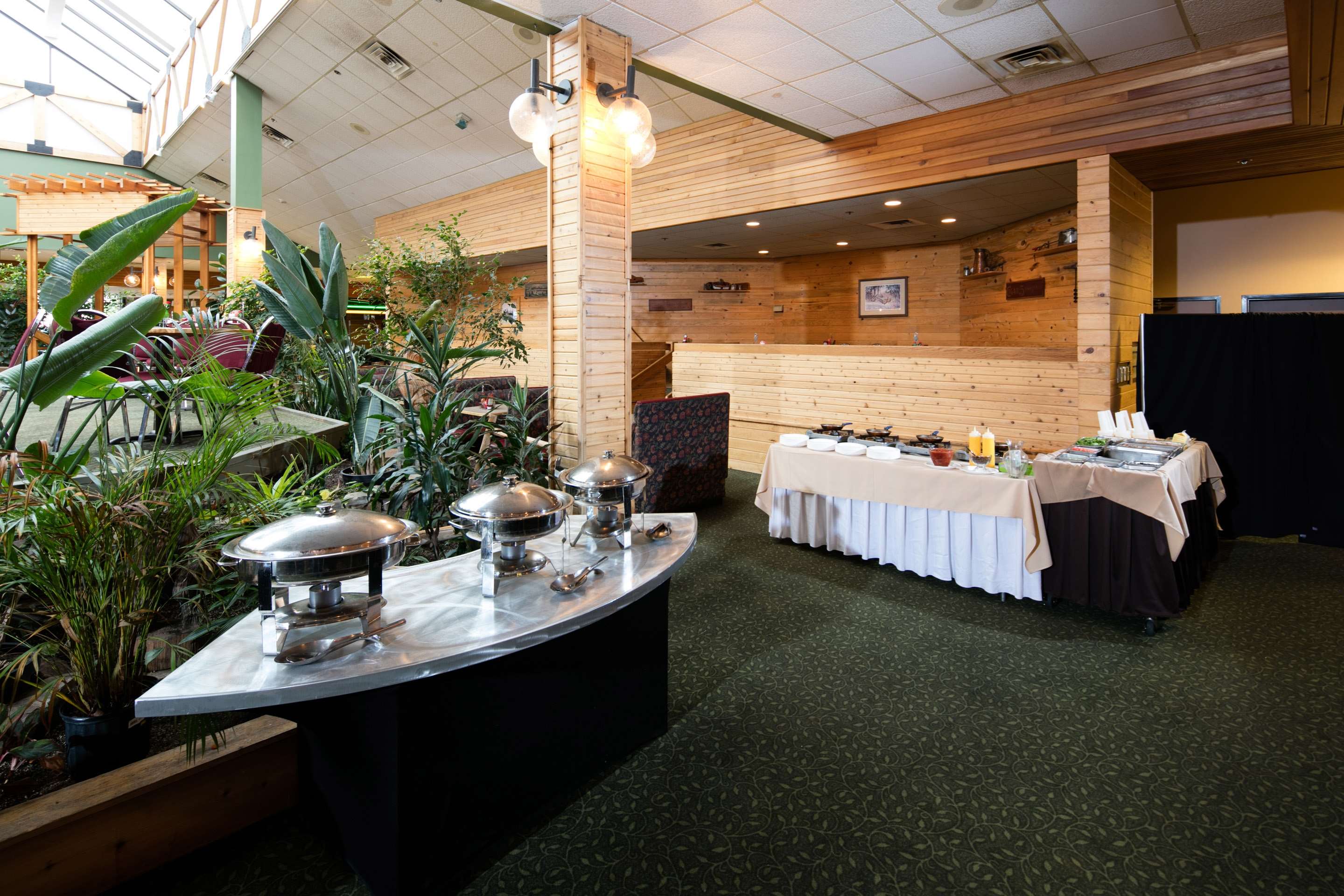 Red Lion Hotel Kalispell Breakfast &