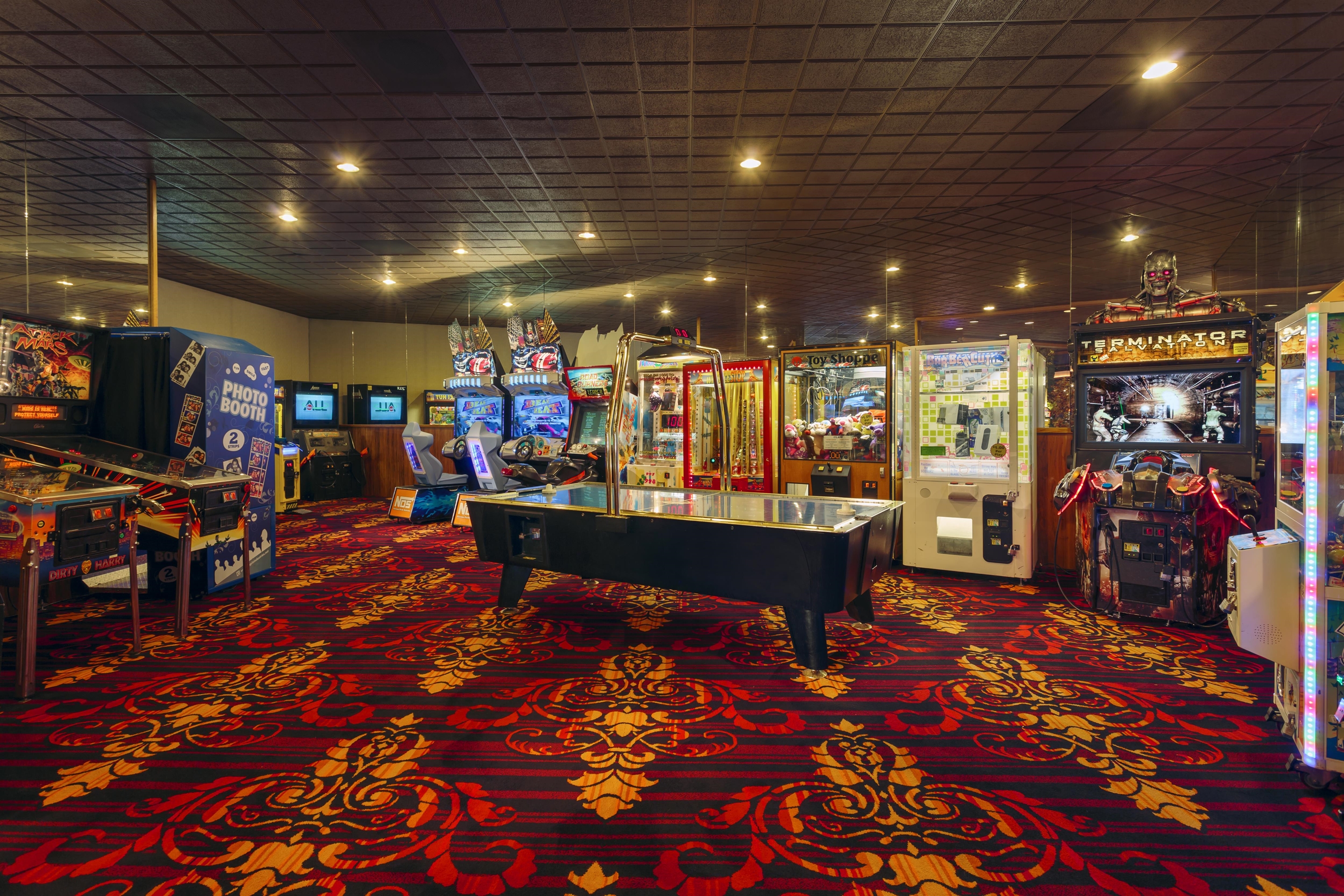 Game Room | Maverick Hotel and Casino by Red Lion Hotels