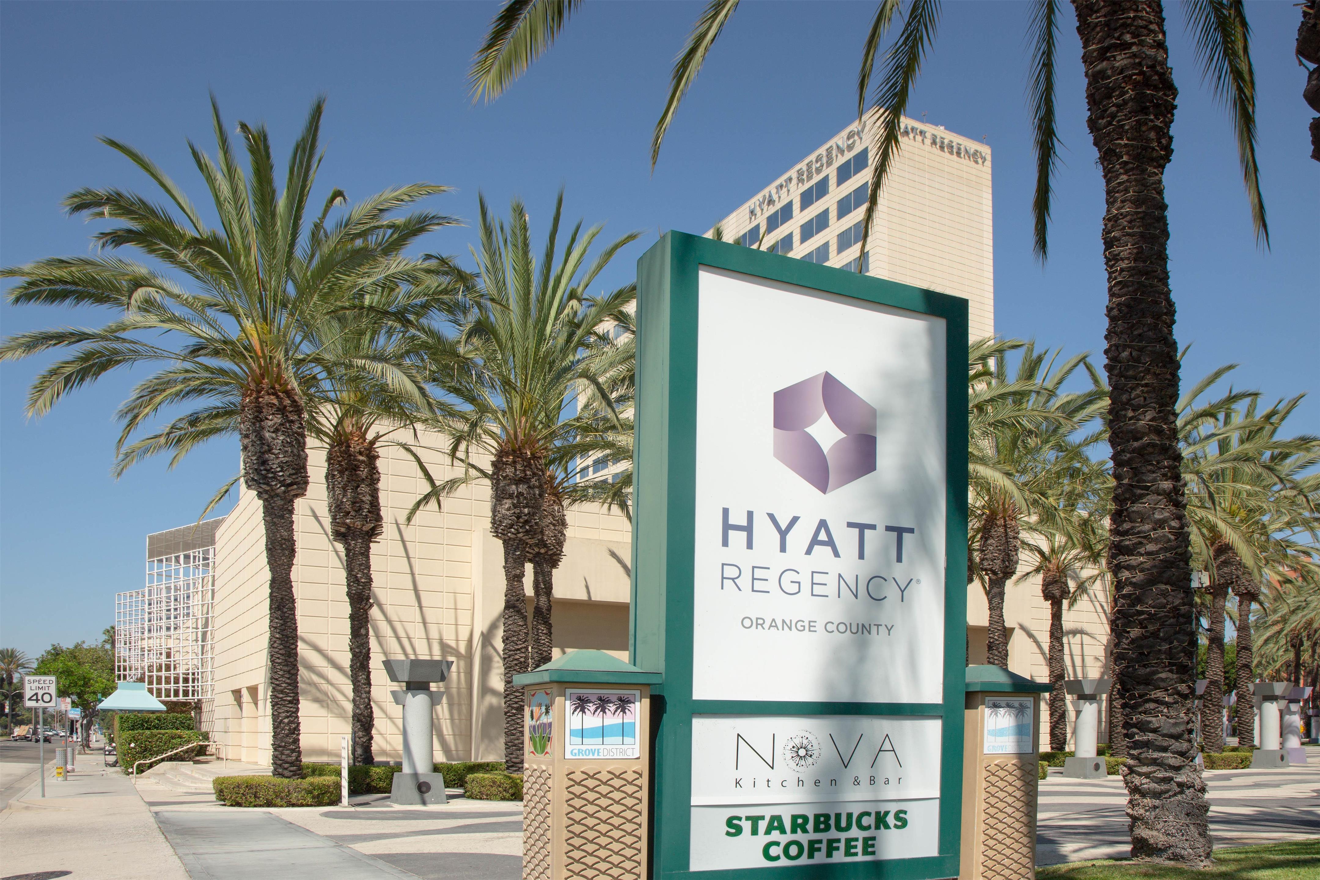 Patio Terrace | Hyatt Regency Orange County