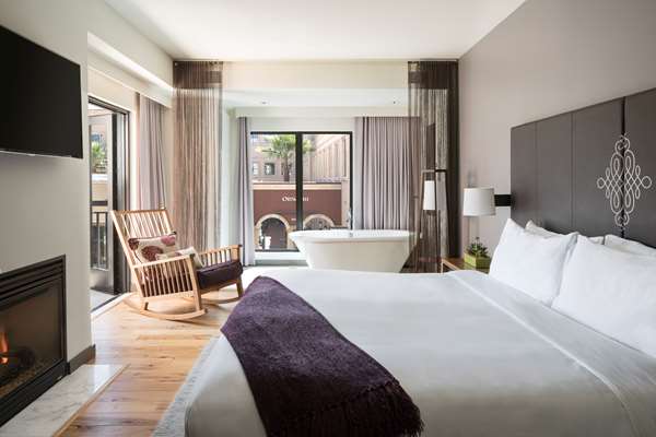 Suite - Andaz Hotel Napa