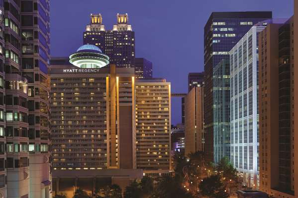 Exterior view - Hyatt Regency Hotel Atlanta - I-75 & I-85, Exit 249A & 249B