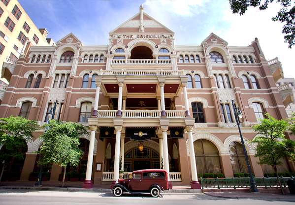 Exterior view - Driskill Hotel Austin - I-35, Exit 234B