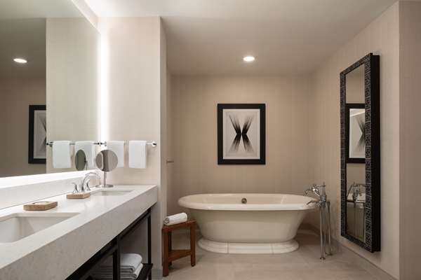 Suite - Hyatt Regency Lost Pines Resort