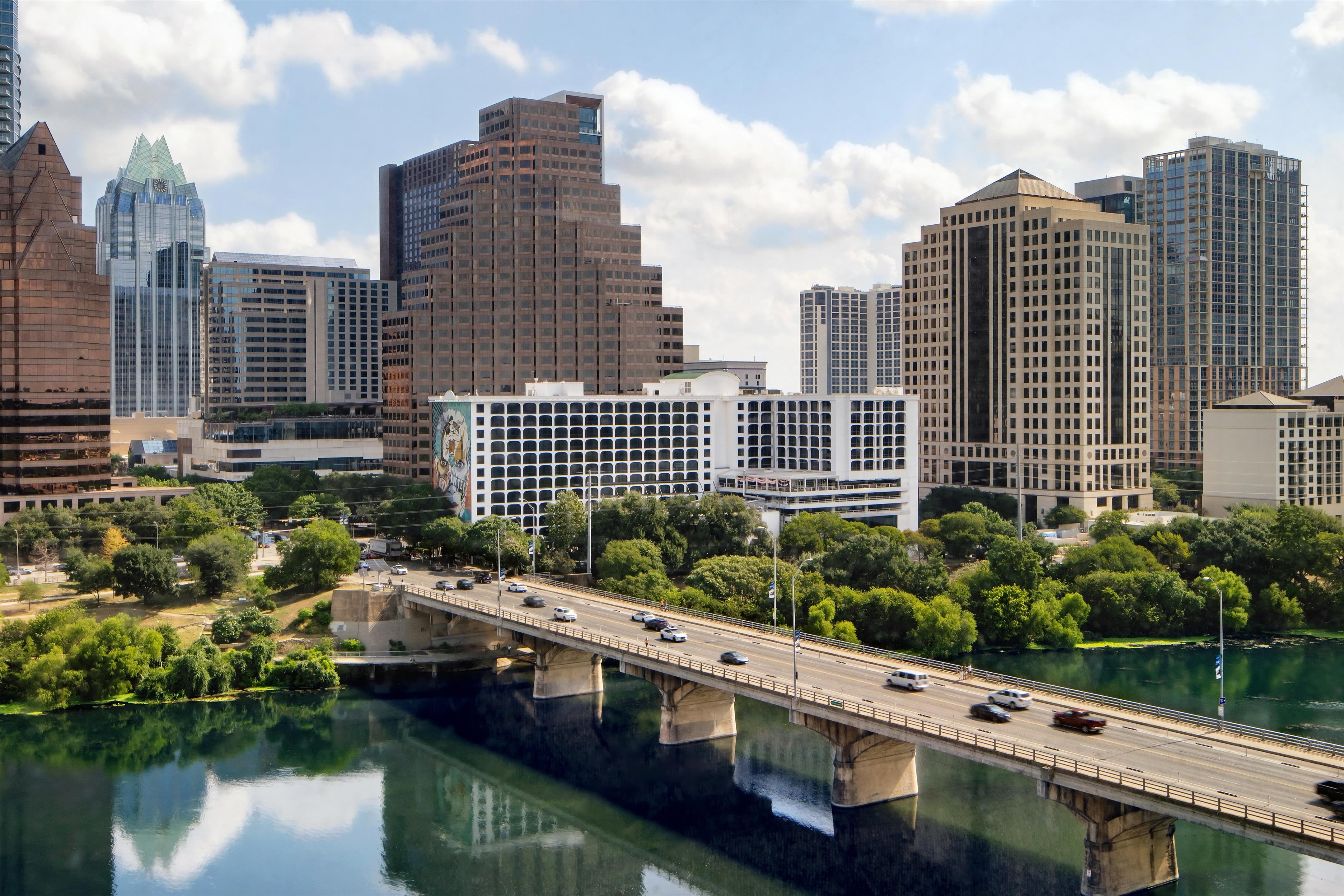 Destination | Hyatt Regency Austin