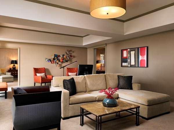 Suite - Hyatt Regency Hotel Bellevue - I-405, Exit 13B