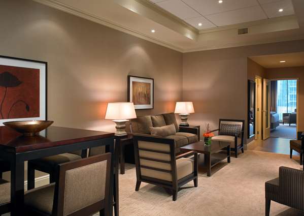 Suite - Hyatt Regency Hotel Bellevue - I-405, Exit 13B