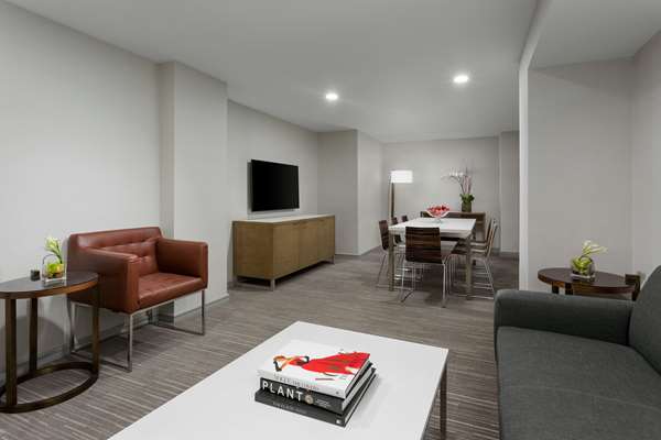 Suite - Hyatt Regency Hotel Bethesda