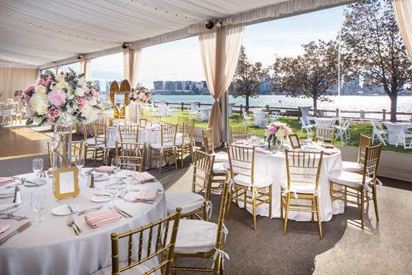  - Hyatt Regency Hotel Boston Harbor