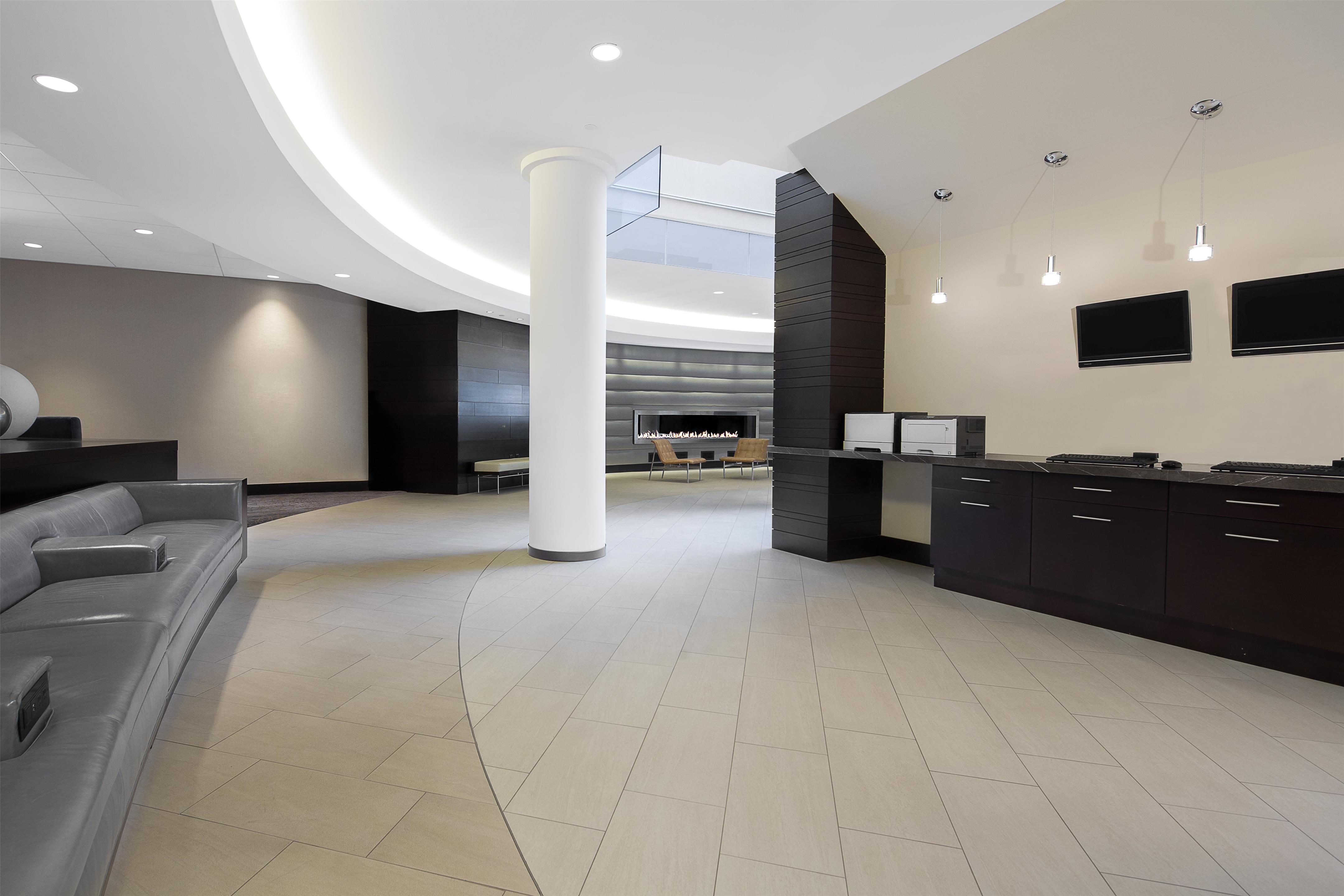 Lobby | Hyatt Regency Baltimore Inner Harbor