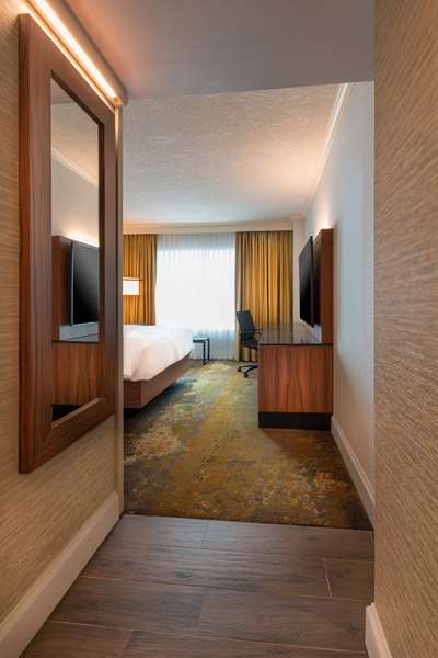  - Hyatt Regency Hotel Calgary