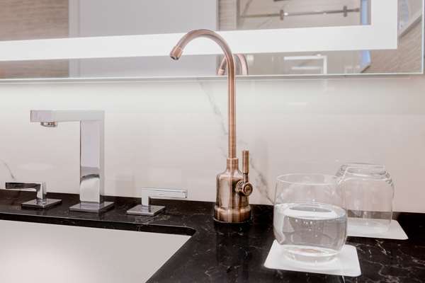  - Hyatt Regency Hotel Calgary