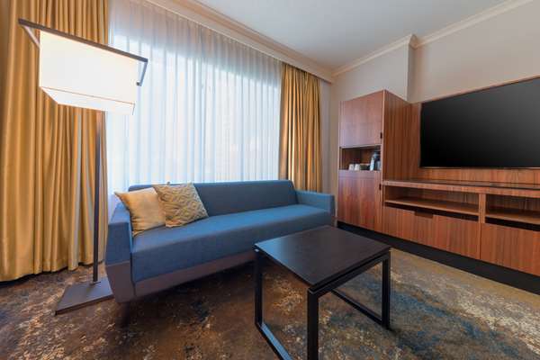 Suite - Hyatt Regency Hotel Calgary