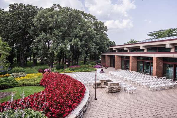 - Hyatt Lodge Oak Brook