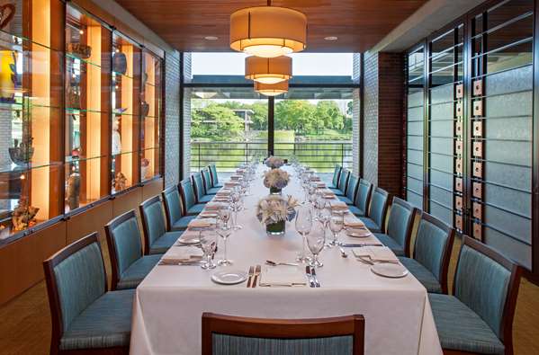 Restaurant - Hyatt Lodge Oak Brook