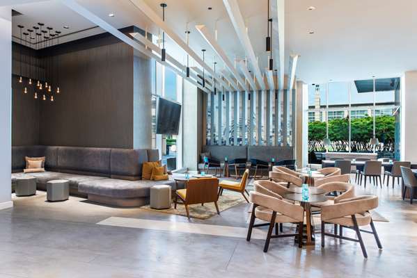 Pool - Hyatt Regency Hotel McCormick Place Chicago - I-55, Exits 293C & 293D