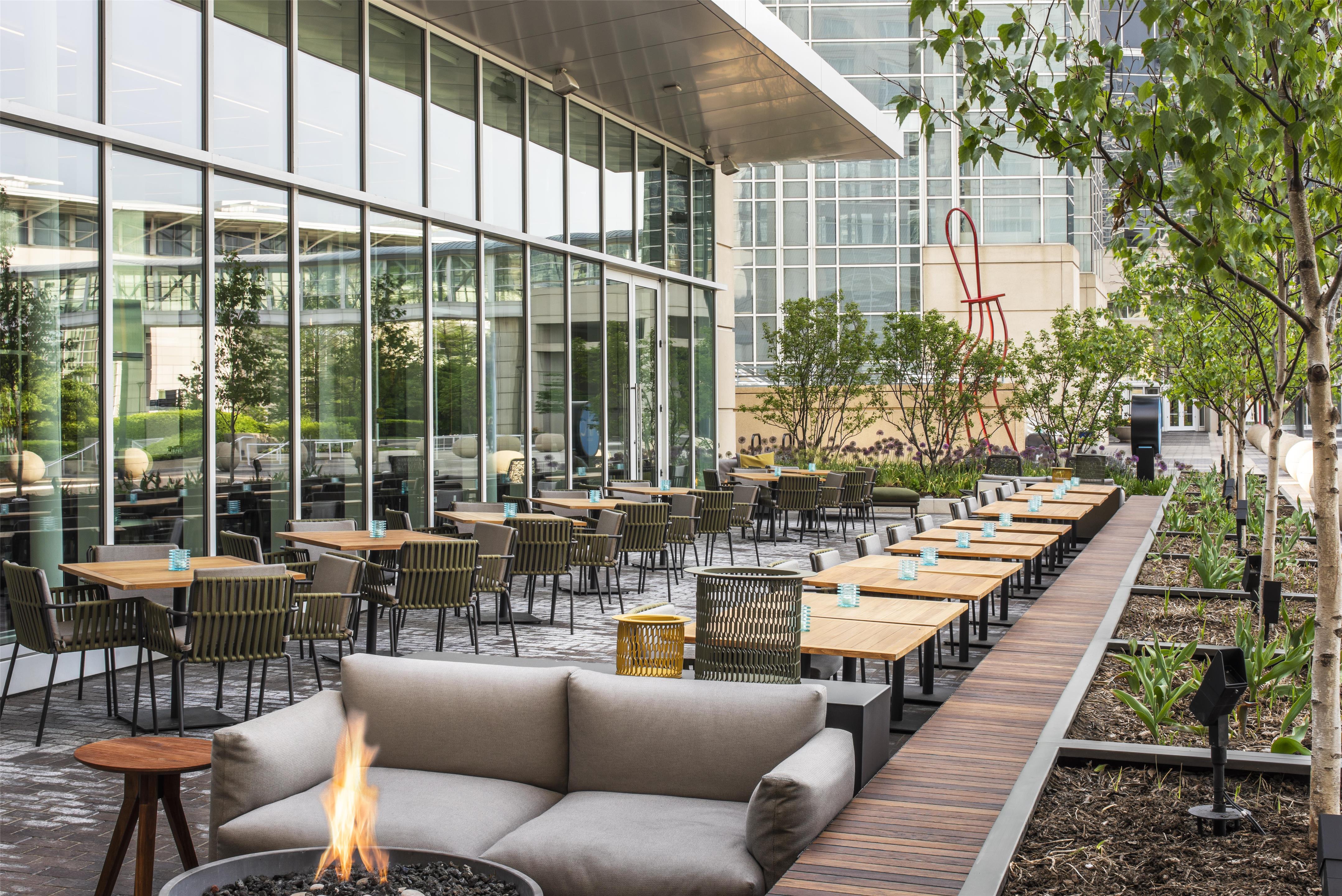 Bar Lounge | Hyatt Regency McCormick Place