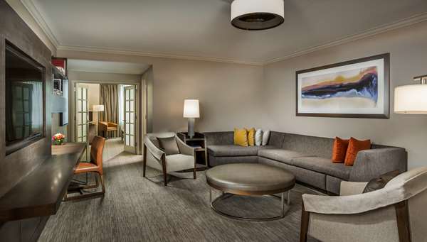 Suite - Hyatt Centric Hotel Chicago Magnificent Mile