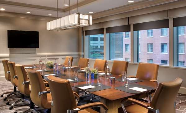  - Hyatt Centric Hotel Chicago Magnificent Mile