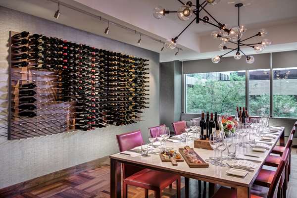 Restaurant - Hyatt Centric Hotel Chicago Magnificent Mile